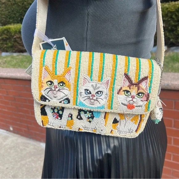 TJMAXX MARSHALLS VIRAL Cat Theme Striped Charm Beaded Shoulder Bag Purse Collect - Picture 4 of 16